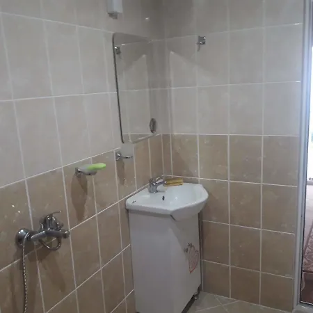 чала Guest house *