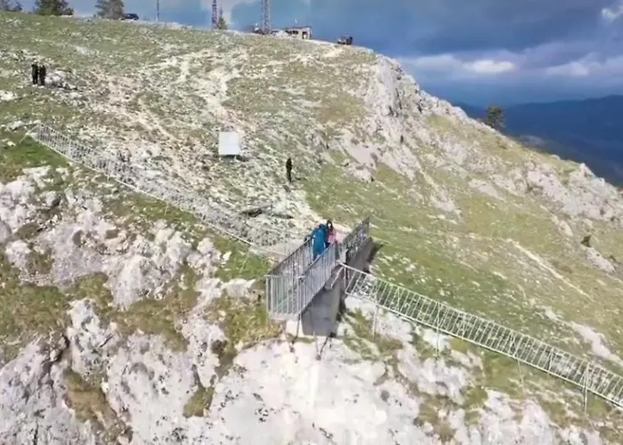 чала 게스트하우스